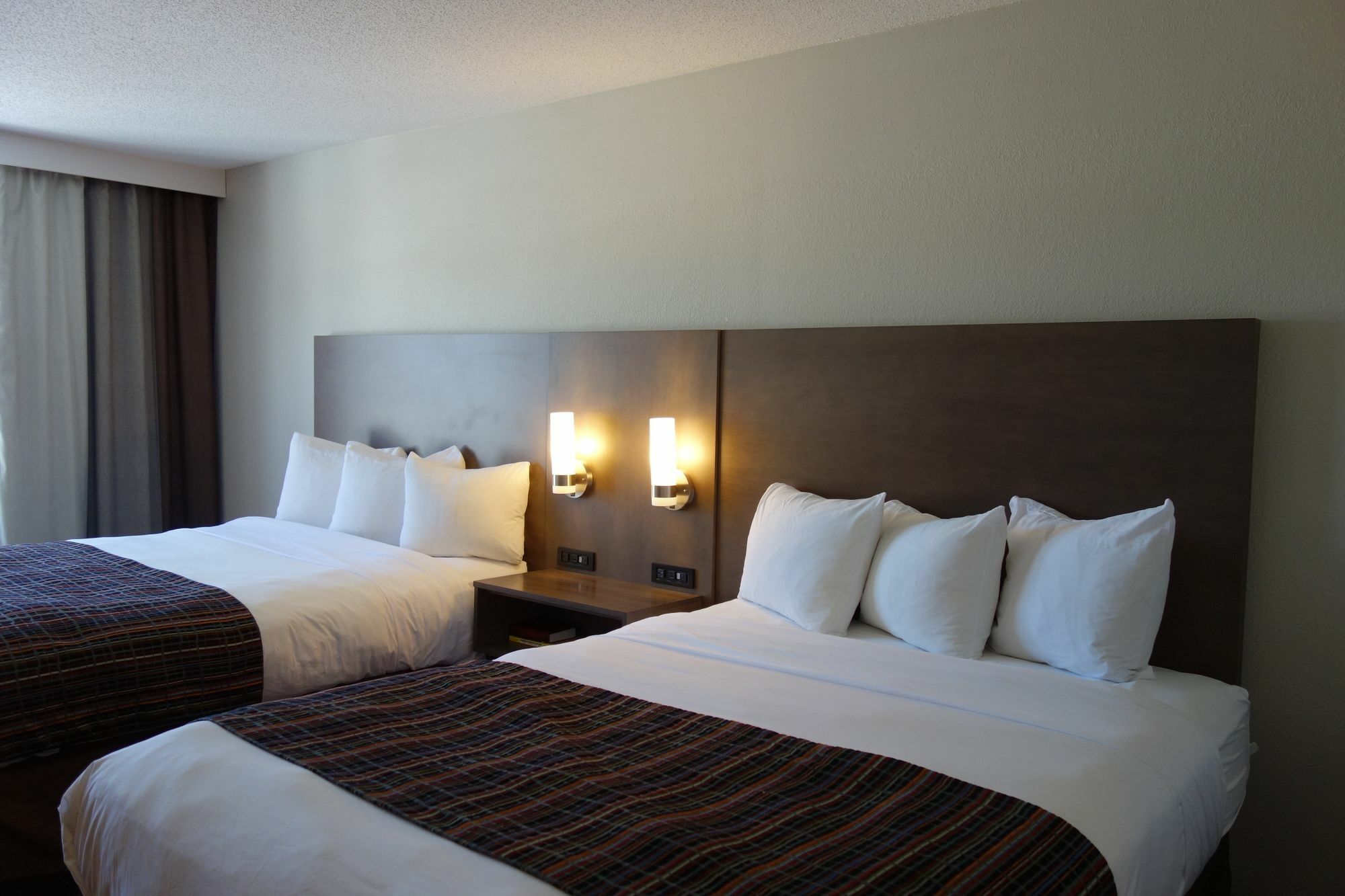 Country Inn & Suites By Radisson, Mason City, Ia מראה חיצוני תמונה